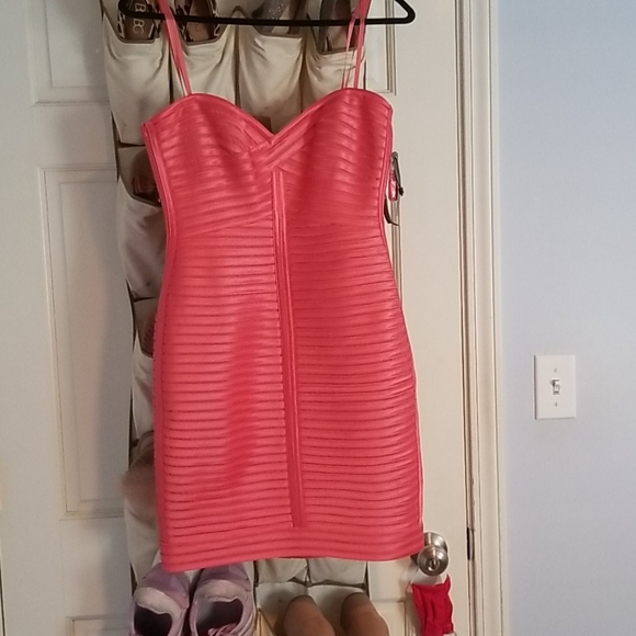 BCBGMaxAzria Dresses & Skirts - Brand New with Tags BCBG MAXAZRIA BODYCON DRESS